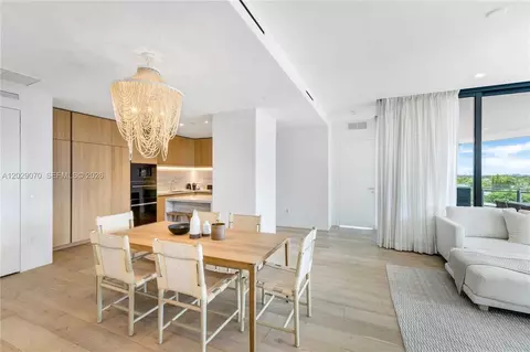 8701 Collins Ave, Miami Beach, FL 33154 photo 17