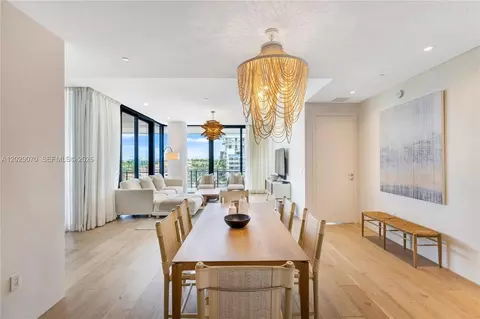 8701 Collins Ave, Miami Beach, FL 33154 photo 11