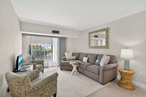 9200 Midnight Pass Rd #1578375P, Sarasota, FL 34242