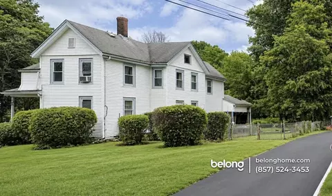157 Union St #1A, East Walpole, MA 02032
