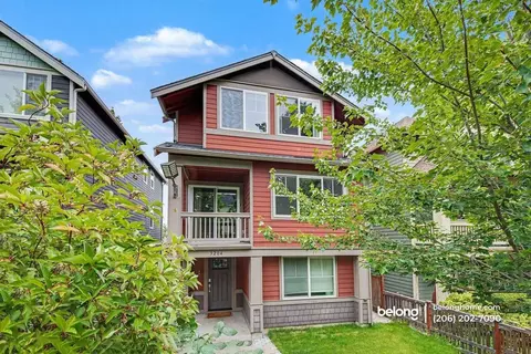 3204 SW Holly St, Seattle, WA 98126