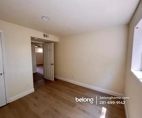 105 Cypress Ave #1, Crosby, TX 77532