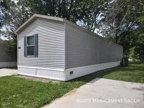 2463 Gena Ann Ln #GEN2463, Flint, MI 48504