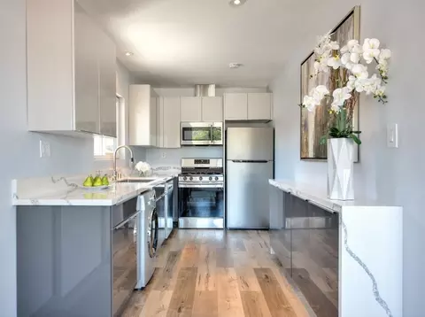 141 San Pascual Ave #3, Los Angeles, CA 90042