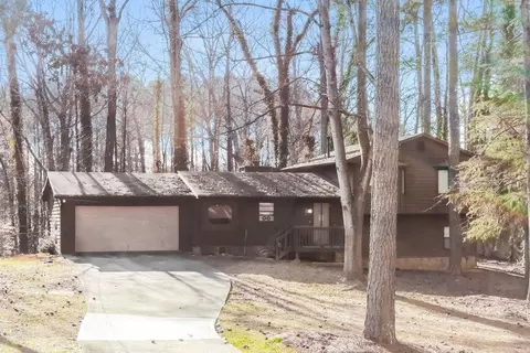 3167 Taffy Ln, Snellville, GA 30039