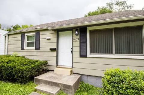 9107 Charlotte St #1, Kansas City, MO 64131