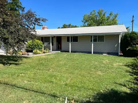 770 W Highland Ave, Hermiston, OR 97838