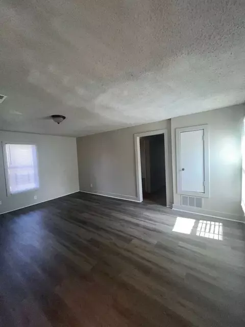 45 W Gage Ave, Memphis, TN 38109