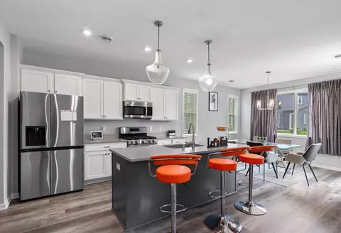 9904 Avocet St NW, Coon Rapids, MN 55433