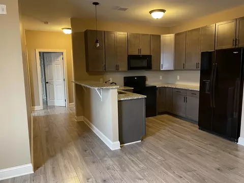 112 Front St #303, Quakertown, PA 18951