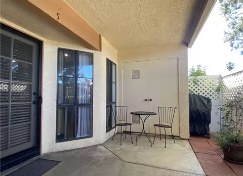 2111 Cheyenne Way #5, Fullerton, CA 92833