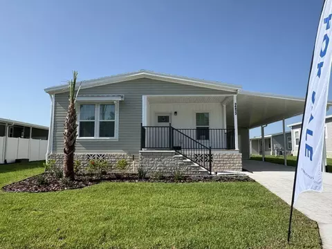 34822 Minnow Ln, Zephyrhills, FL 33541