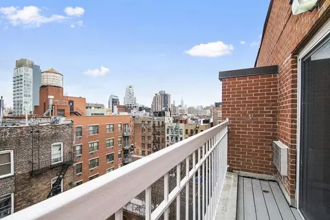 99 Suffolk St #8A, New York, NY 10002