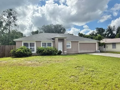 1081 Leeward Dr, Deltona, FL 32738