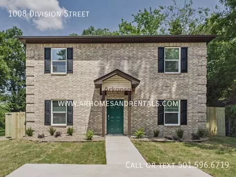 1008 Division St, North Little Rock, AR 72114