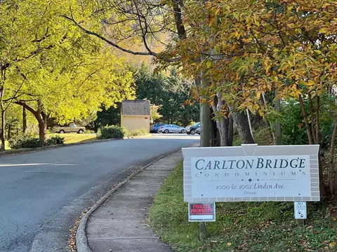 1002 Linden Ave #1, Charlottesville, VA 22902
