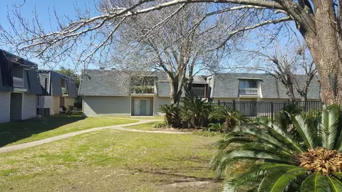 326 Guilbeau Rd, Lafayette, LA 70506