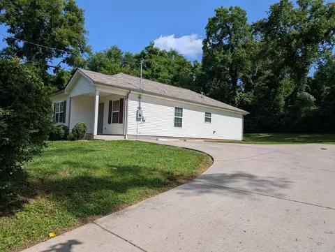 421 W 3rd St #1, Columbia, TN 38401