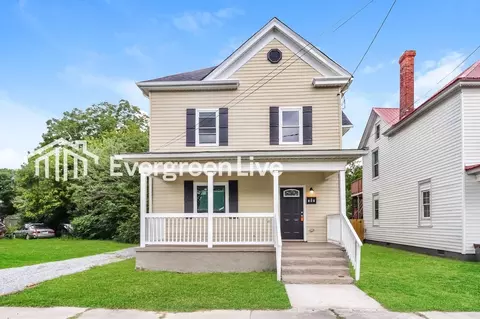 145 Charles St, Suffolk, VA 23434