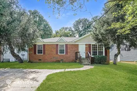 63 Grassmire Dr, Clarksville, TN 37042