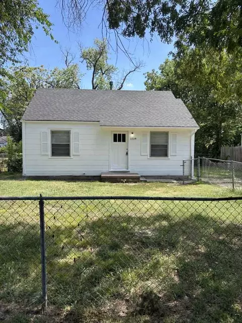 1729 E Looman St #1, Wichita, KS 67219