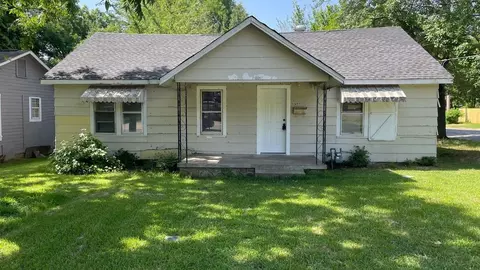 1322 W 21st St, North Little Rock, AR 72114