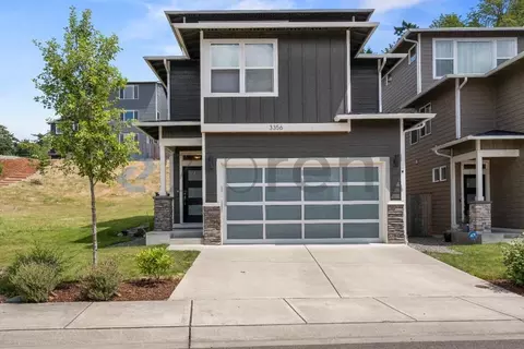 3356 Amak Ln, Bremerton, WA 98310