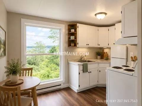 1190 Augusta Rd #8, Belgrade, ME 04917