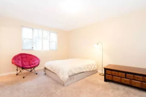 640 Elm Ave, Long Beach, CA 90802