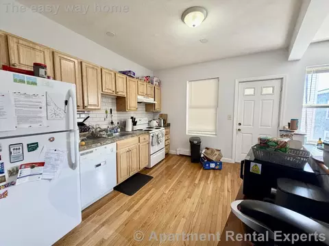 122 Berkshire St #5-3B, Cambridge, MA 02141