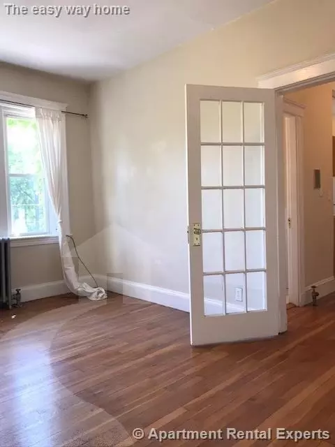 10 Wendell St #14, Cambridge, MA 02138