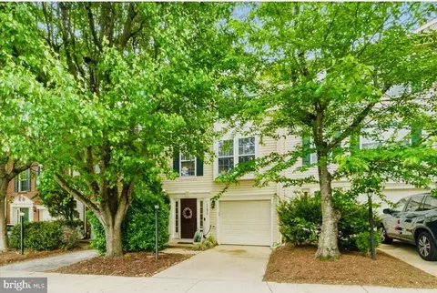 44879 Grove Ter, University Center, VA 20147
