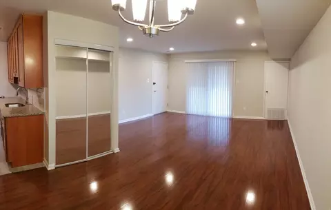 2727 Rhawn St #48A, Philadelphia, PA 19152