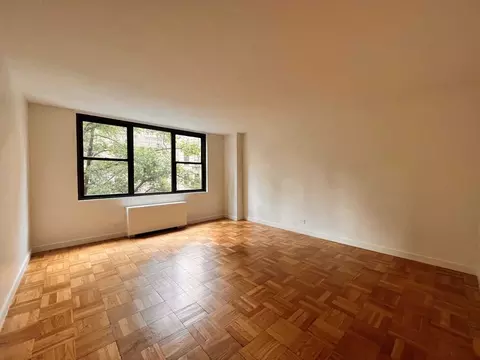 Undisclosed, New York, NY 10017