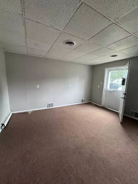 101 Main St #4, Roebling, NJ 08554