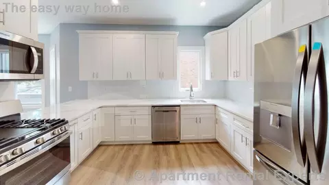 40 Mansfield St, Somerville, MA 02143