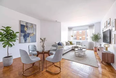 79 W 12th St #5C, New York, NY 10011