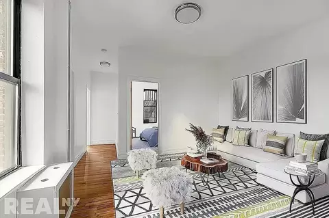 243 Henry St #2A, New York, NY 10002