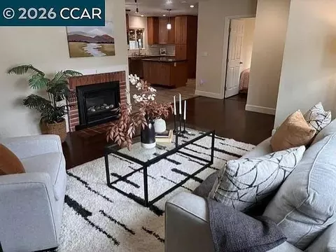 1331 Pear Dr, Concord, CA 94518 photo 5