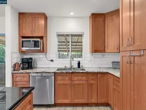 1331 Pear Dr, Concord, CA 94518 photo 17