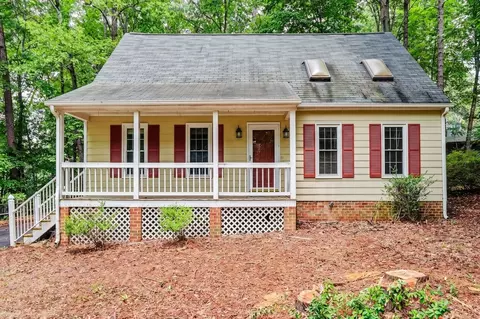 13304 Master Stag Dr, Midlothian, VA 23112