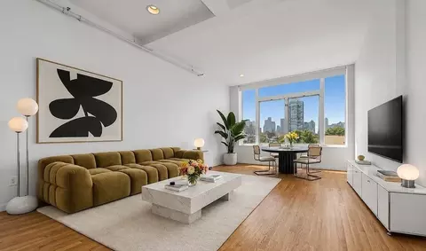 97 Grand Ave #5F, Brooklyn, NY 11205