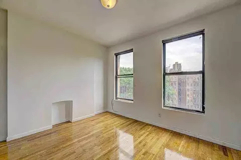 7 Carmine St #22, New York, NY 10014