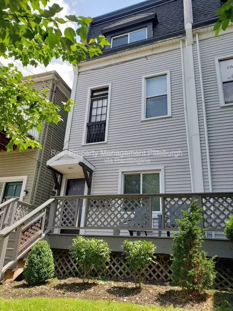 203 Lehigh Ave #2, Pittsburgh, PA 15232