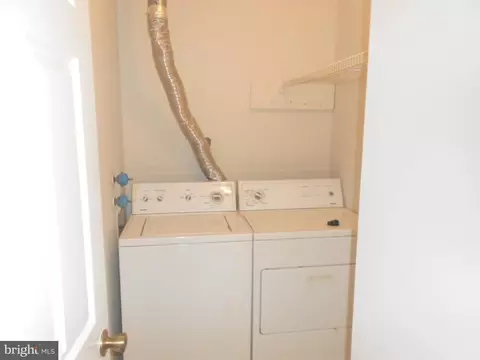 4 Fairway Ct #4, Lawrence Township, NJ 08648