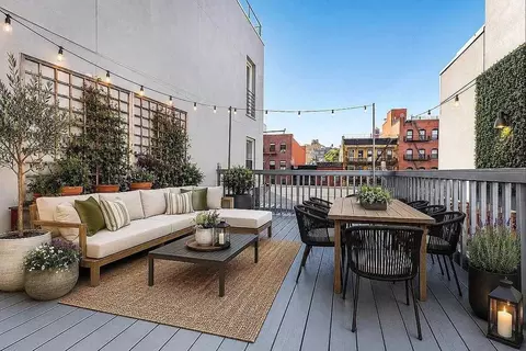 261 Bowery #2A, New York, NY 10002