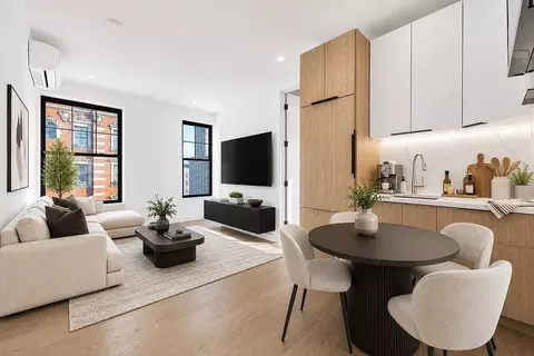 141 2nd Ave #20, New York, NY 10003