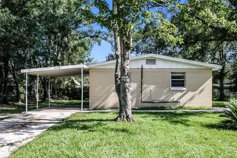 6819 Goldilocks Ln, Jacksonville, FL 32210