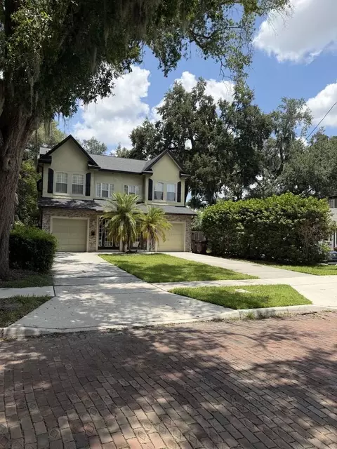 1009 Elmwood St, Orlando, FL 32801