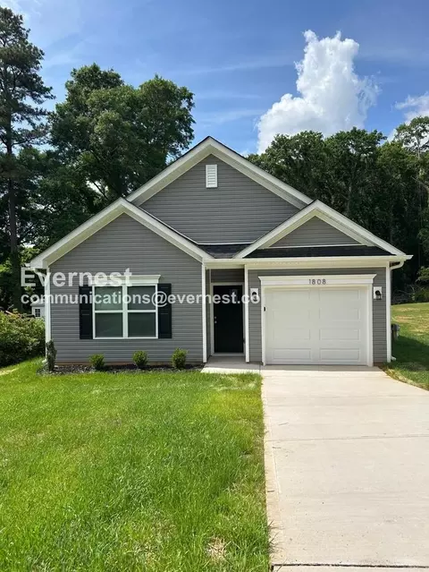 1808 Hemlock Ave, Gastonia, NC 28054